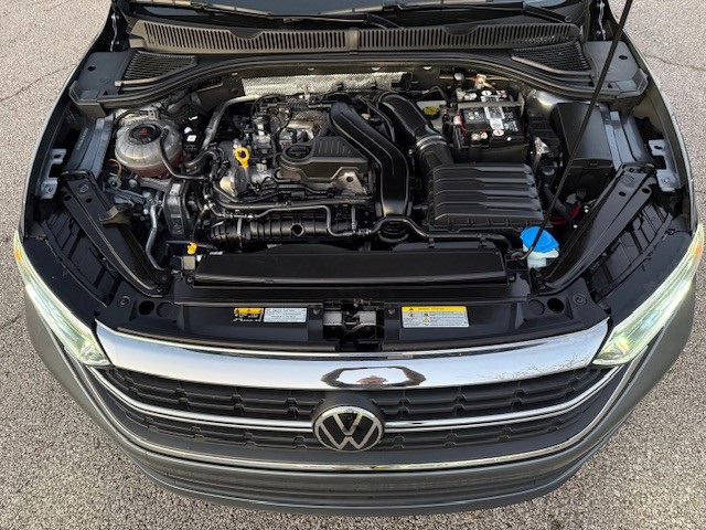 2023 Volkswagen Jetta 1.5T SEL photo 38