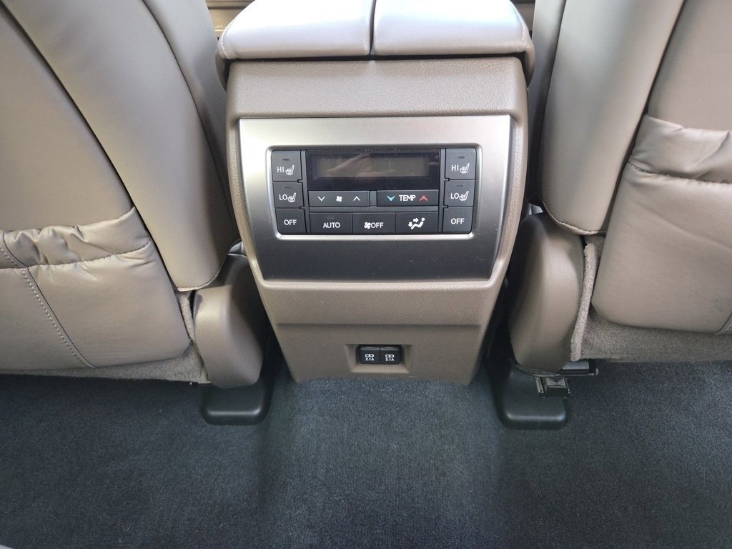 2023 Lexus GX 460 Premium photo 19