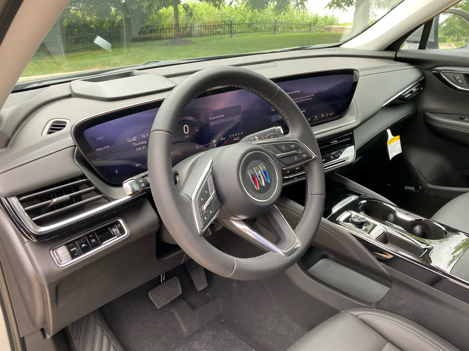 2025 Buick Envision Preferred photo 14