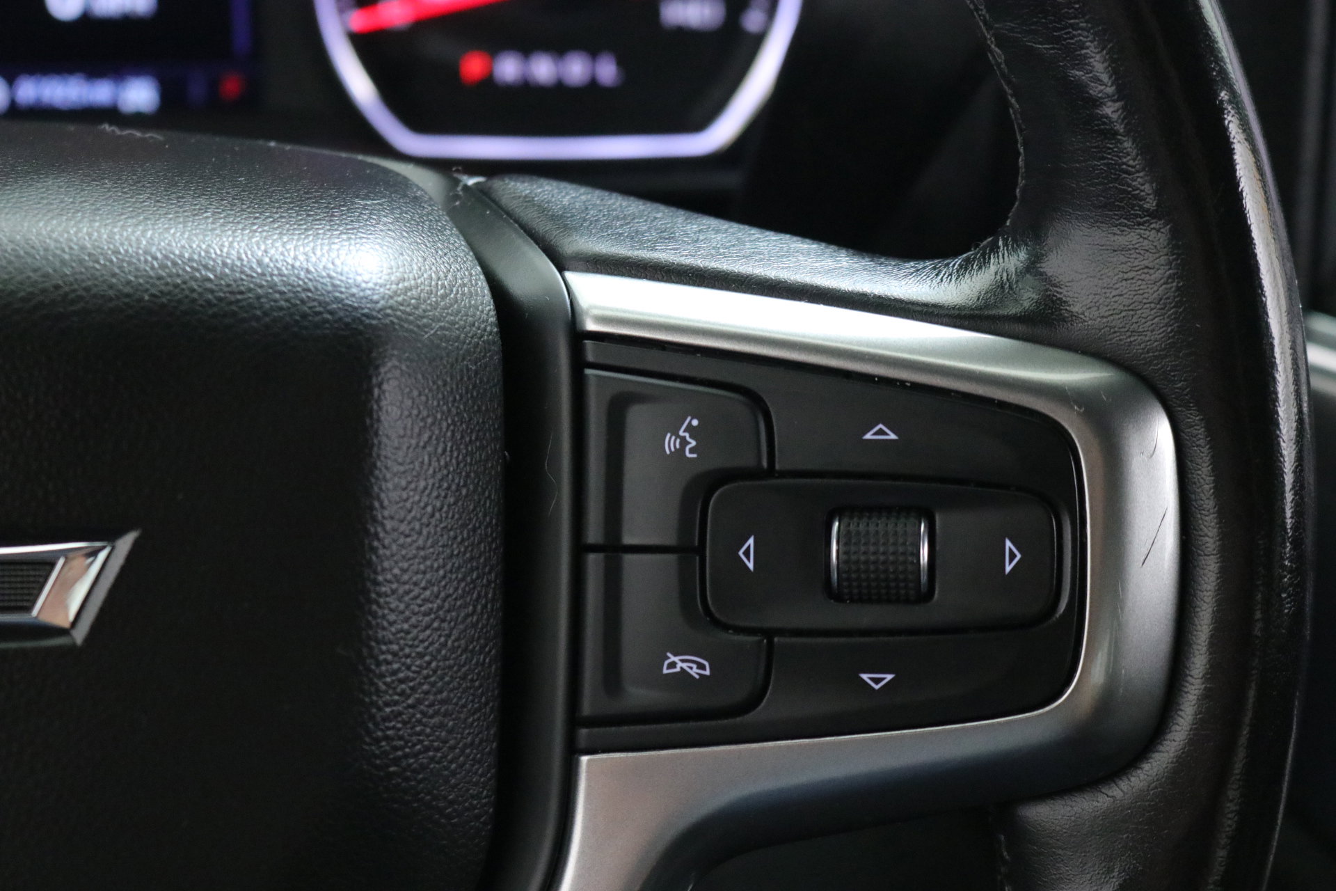 2020 Chevrolet Silverado 1500 RST photo 15