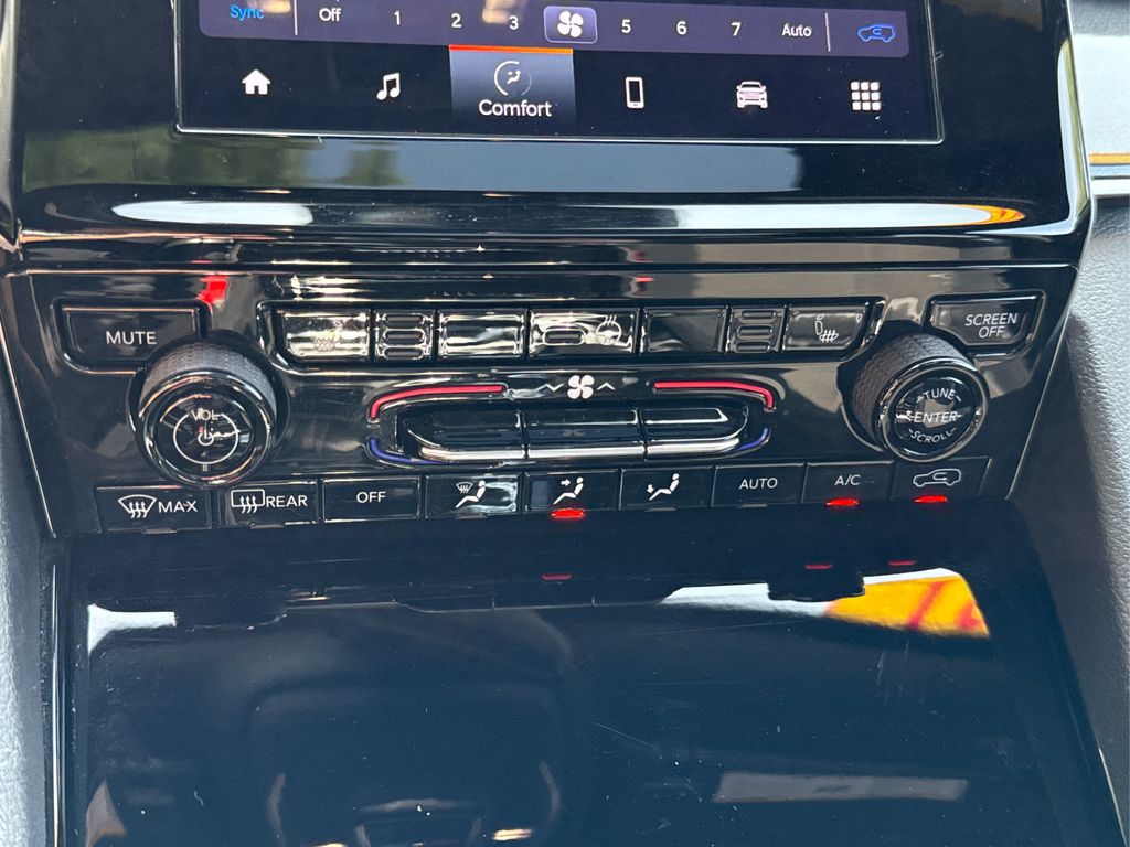 2021 Jeep Grand Cherokee Altitude photo 31