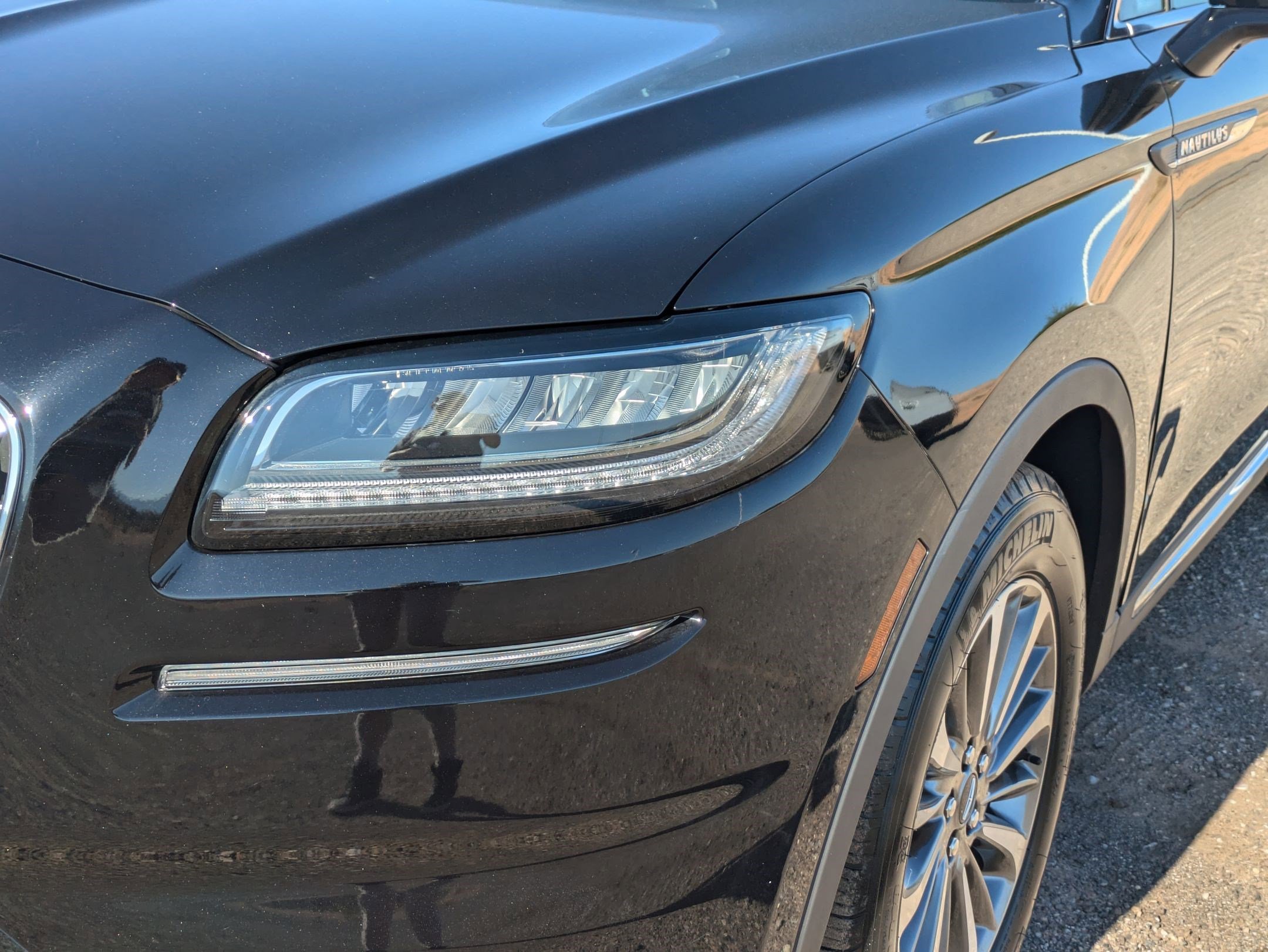 2023 Lincoln Nautilus Standard photo 9