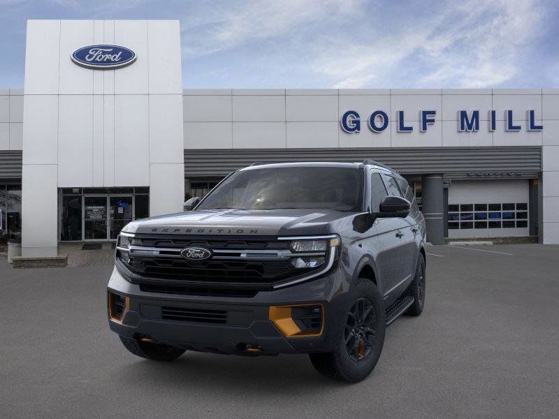 2025 Ford Expedition photo 2