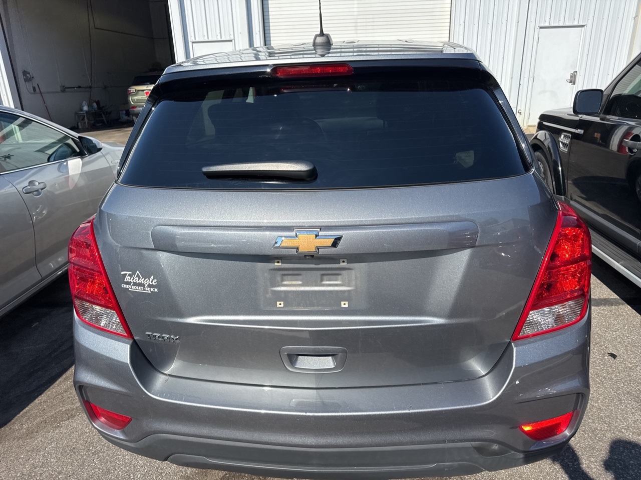 2020 Chevrolet Trax LS photo 9