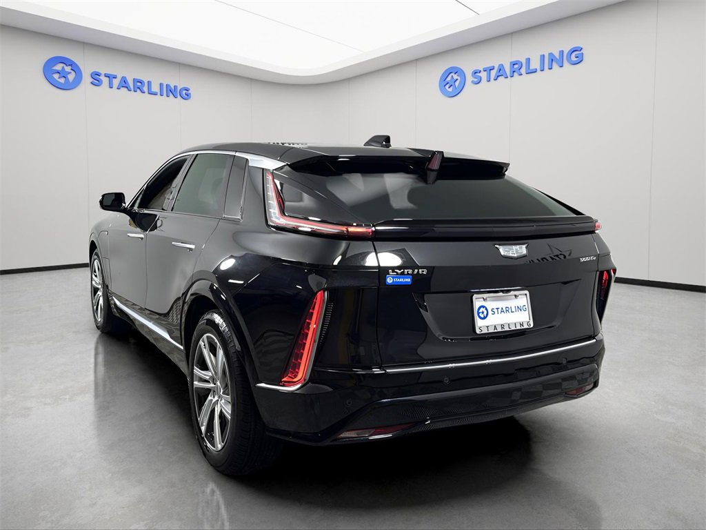 2024 Cadillac Lyriq Tech photo 5