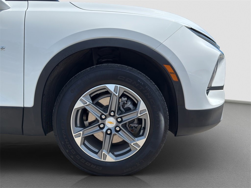 Used 2023 Chevrolet Blazer 2LT with VIN 3GNKBCR41PS217884 for sale in Kansas City