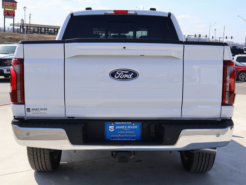 2025 Ford F-150 Lariat photo 4
