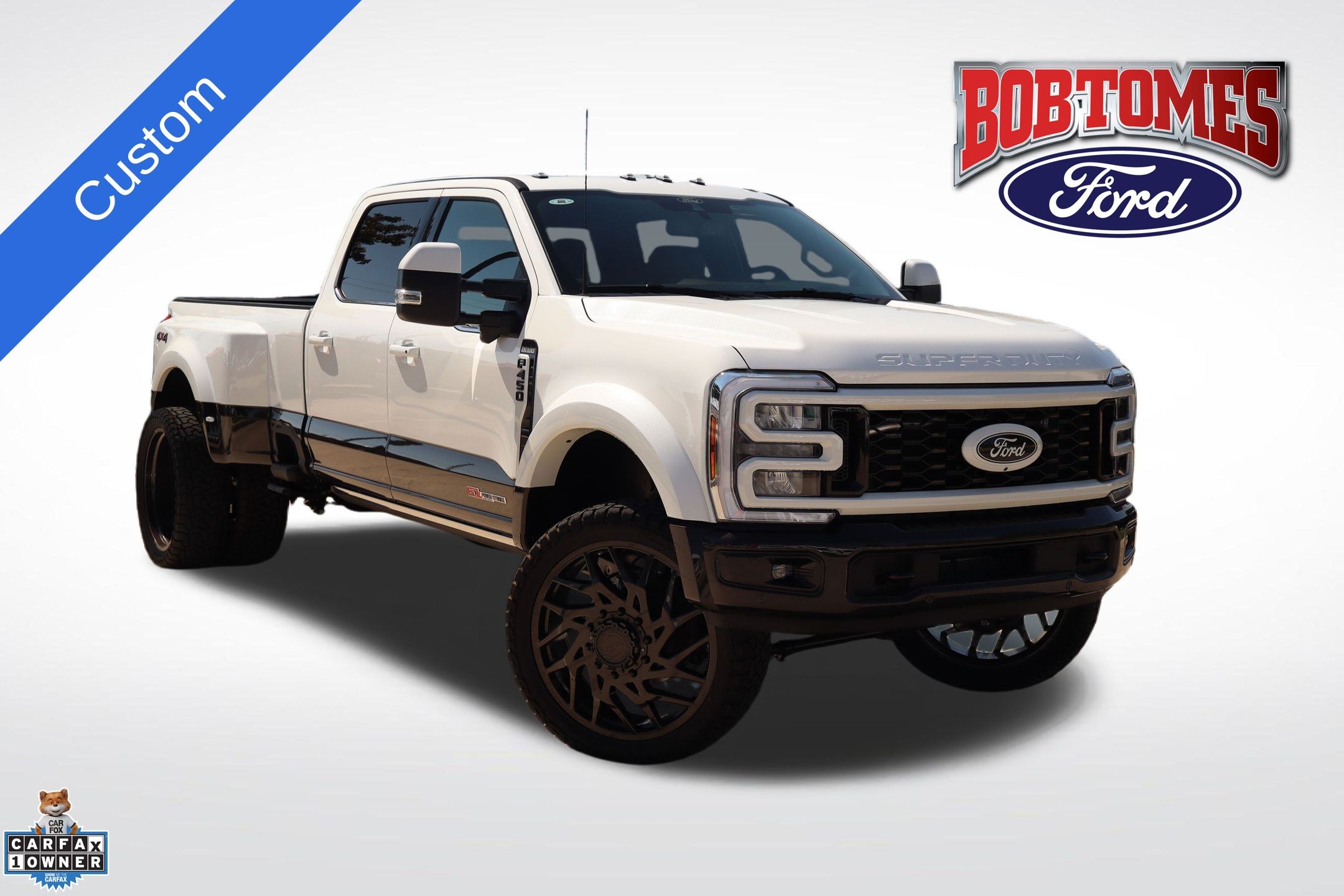 2025 Ford F-450 Super Duty King Ranch's photo