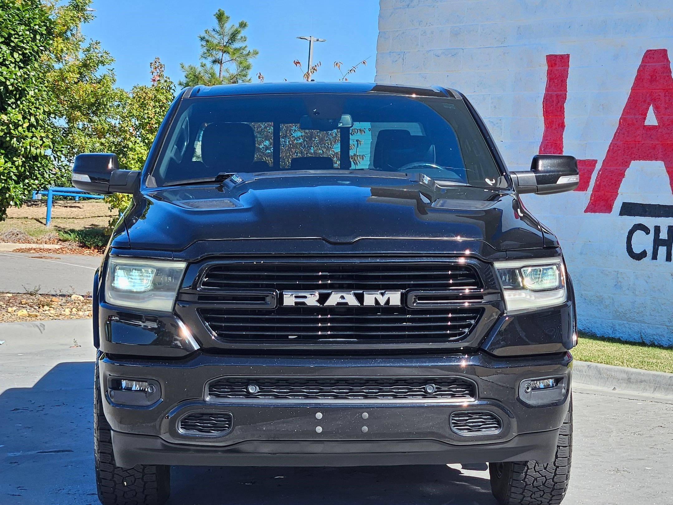 Used 2019 RAM Ram 1500 Pickup Laramie with VIN 1C6SRFJT2KN787153 for sale in Little Rock