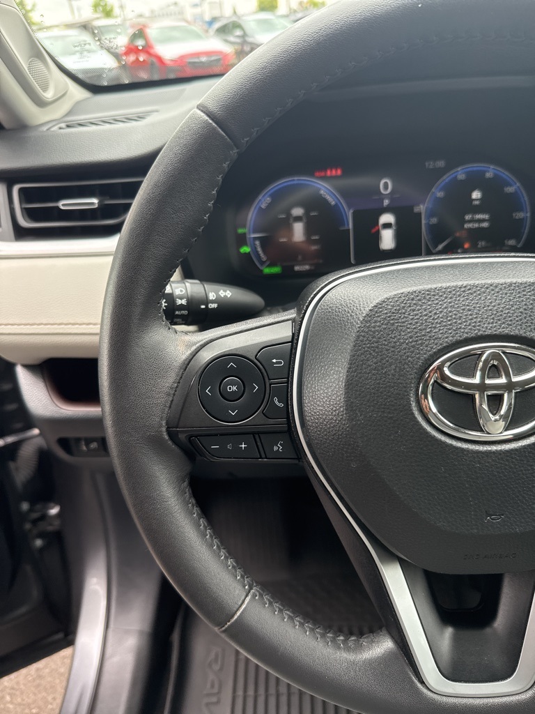 2023 Toyota RAV4 Hybrid Limited photo 33