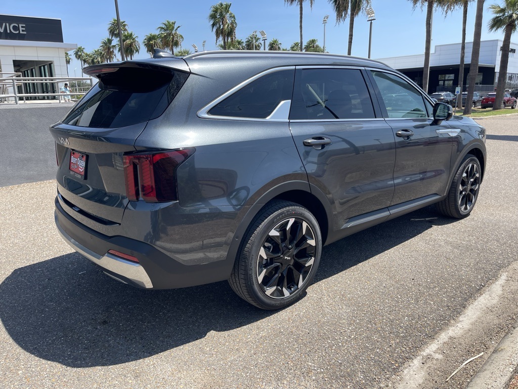 2025 Kia Sorento SX photo 4