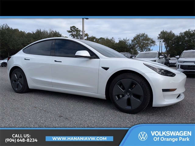 2021 Tesla Model 3 Base's photo