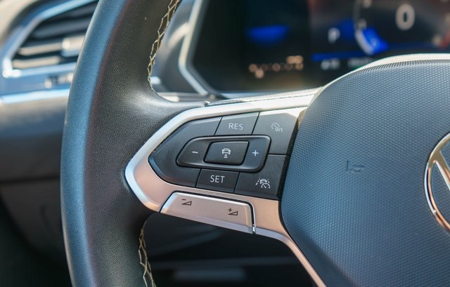 2022 Volkswagen Tiguan SE photo 13