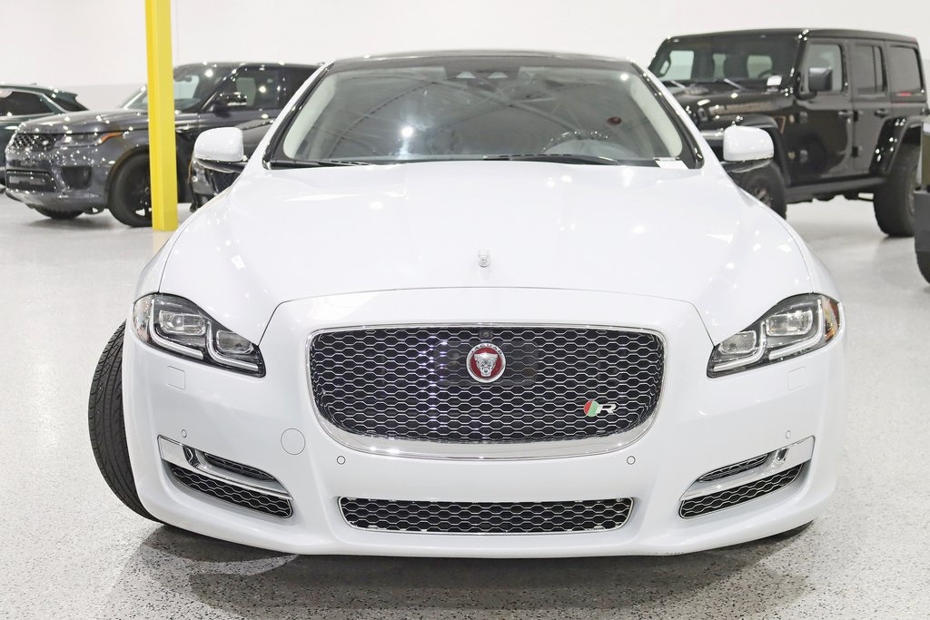 2019 Jaguar XJ XJL Supercharged photo 8
