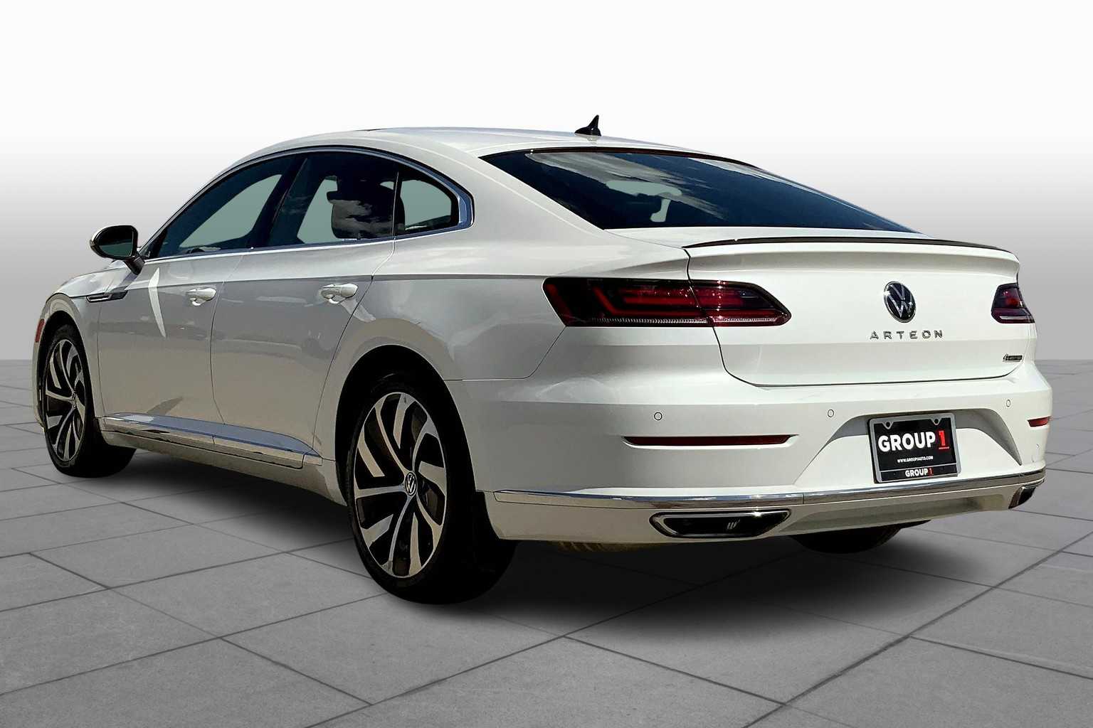 2021 Volkswagen Arteon SEL R-Line photo 11
