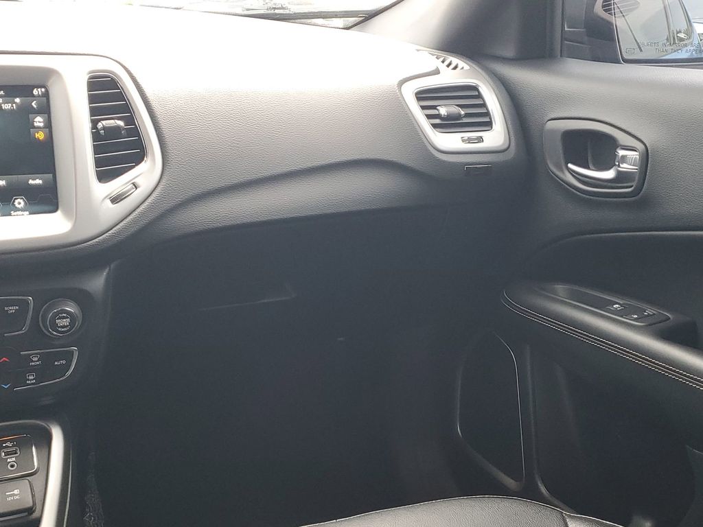 2021 Jeep Compass Special Edition photo 11