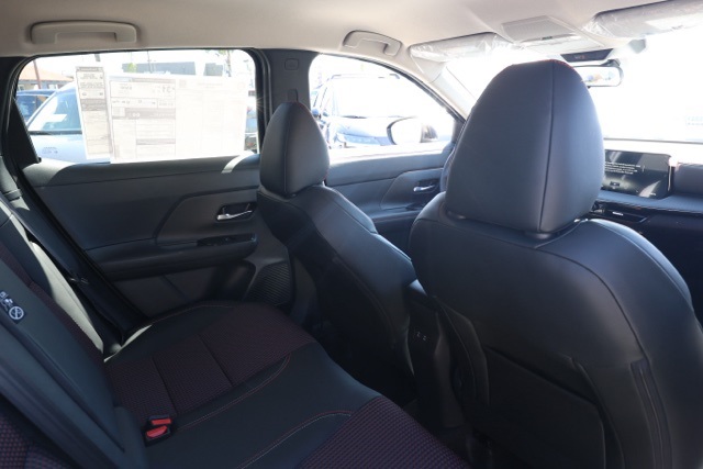 2026 Nissan Kicks SR photo 15