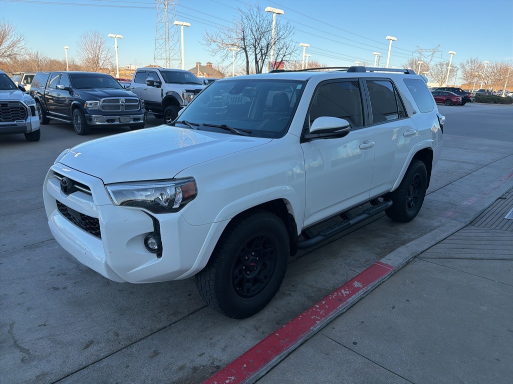 2021 Toyota 4Runner SR5 Premium's photo