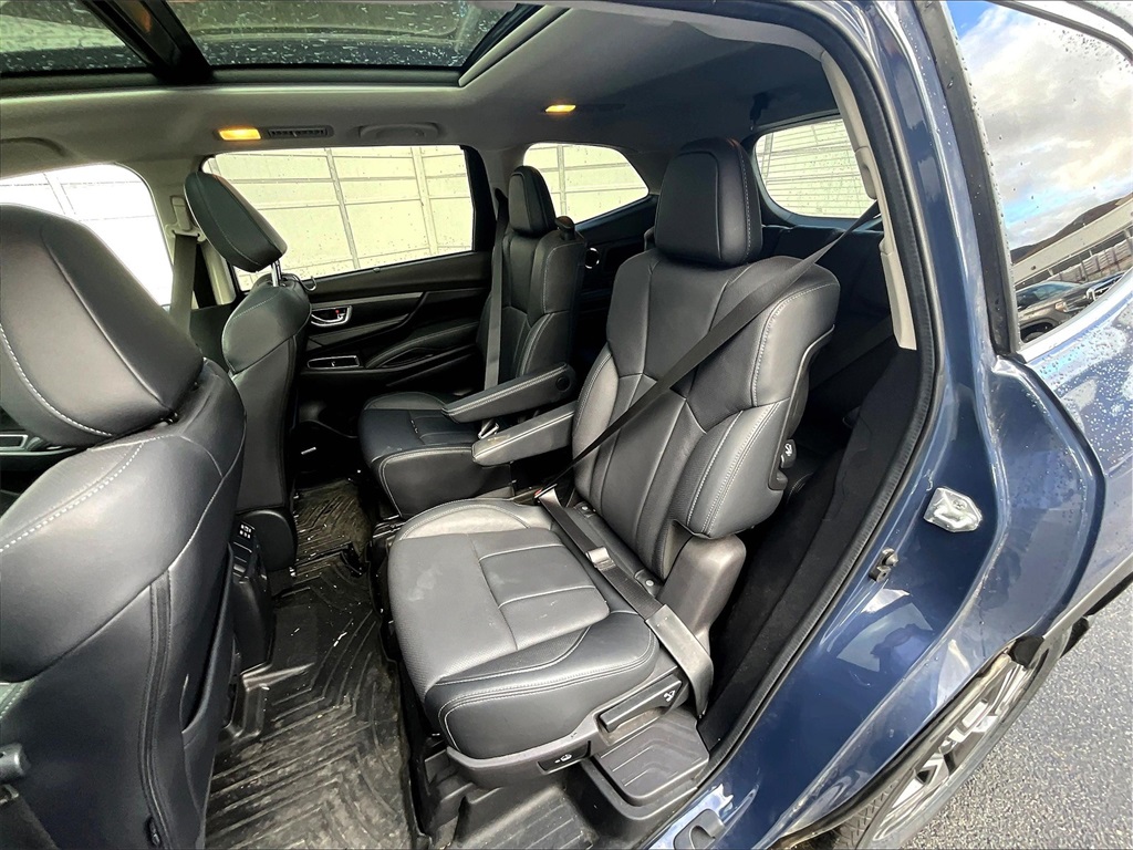 2023 Subaru Ascent Limited photo 10