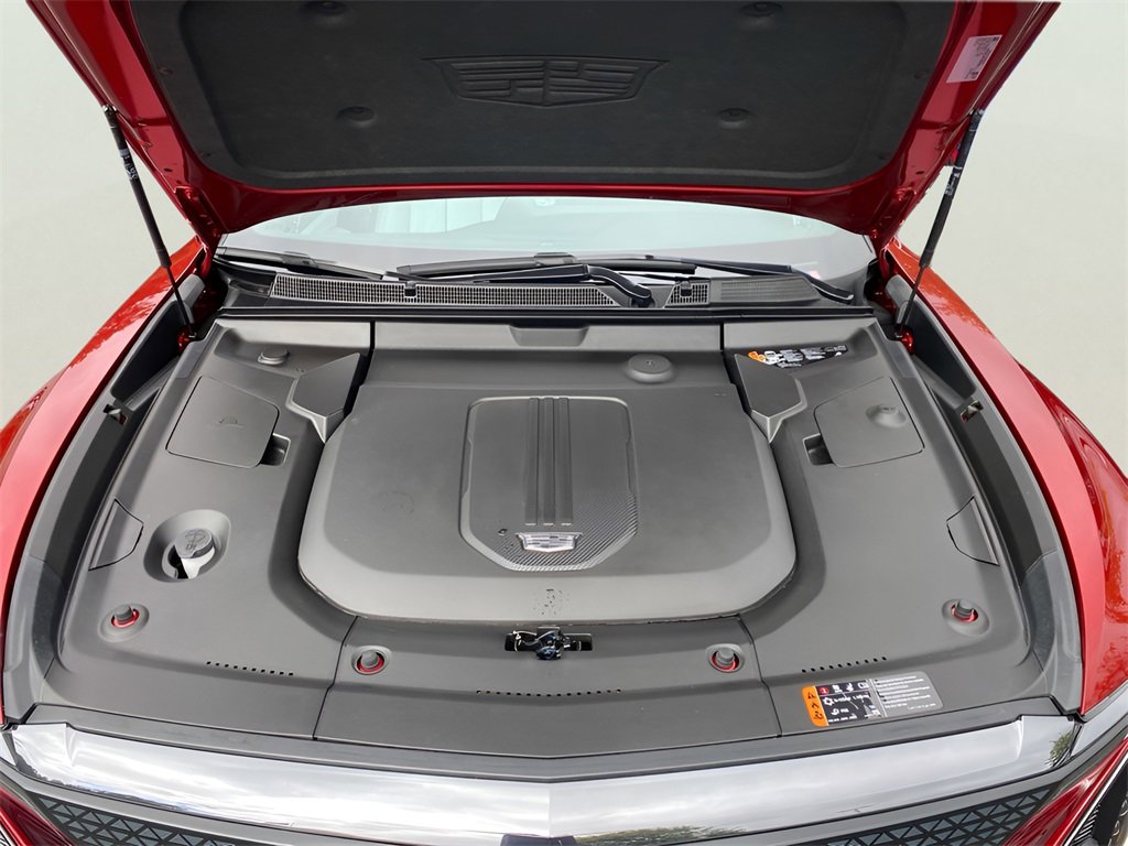2024 Cadillac Lyriq Sport photo 10