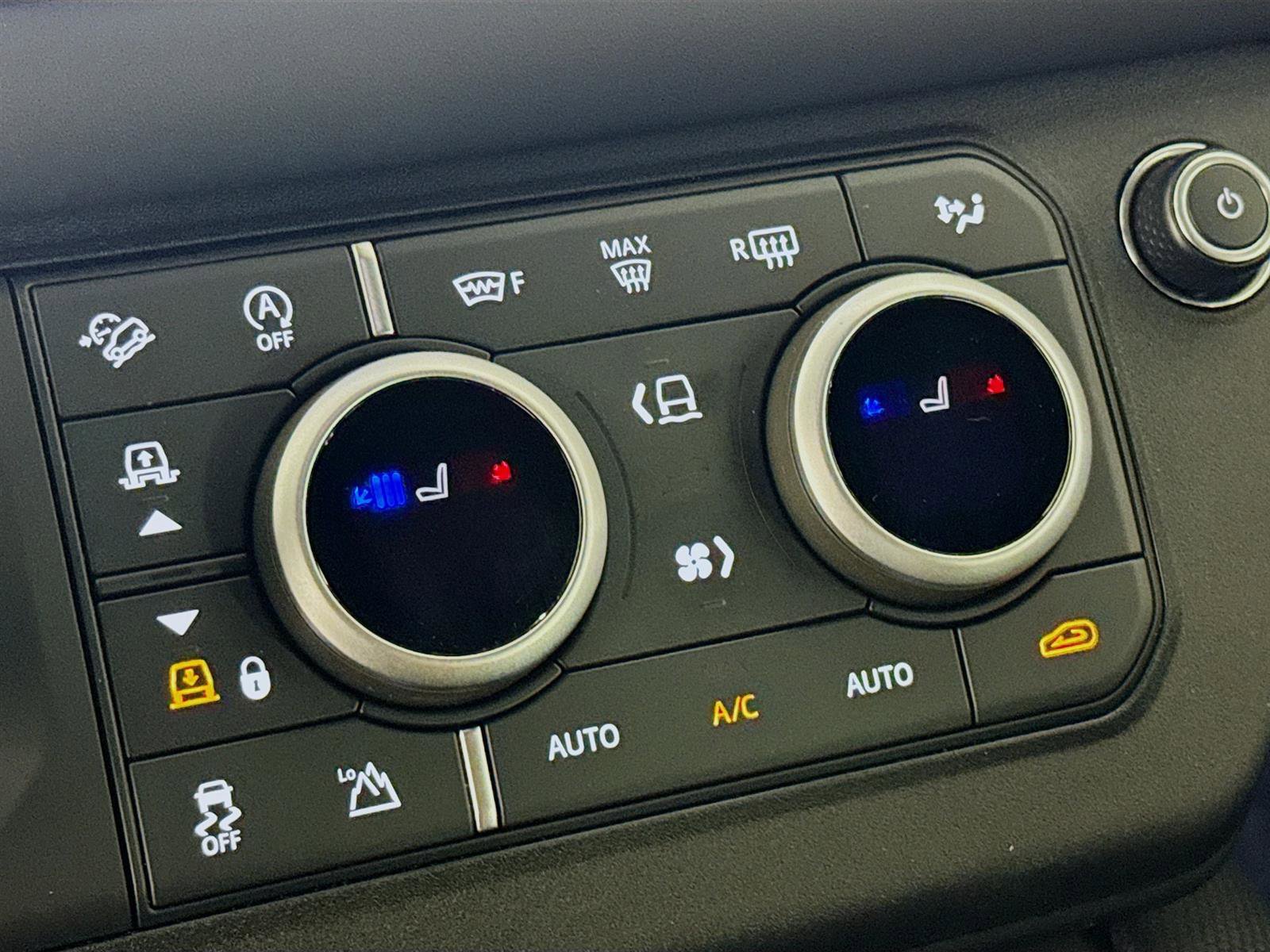 2024 Land Rover Defender 110 V8 photo 23