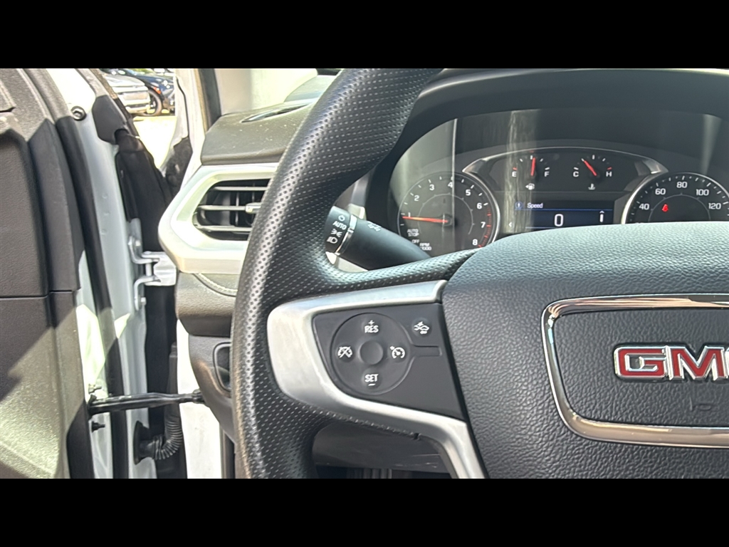 2023 Gmc Acadia SLE photo 13