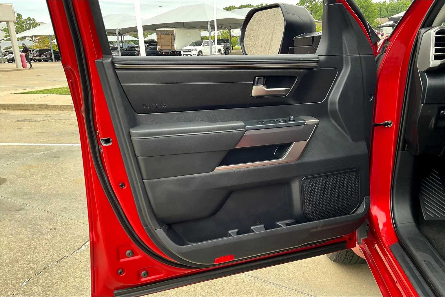 2022 Toyota Tundra SR5 photo 20