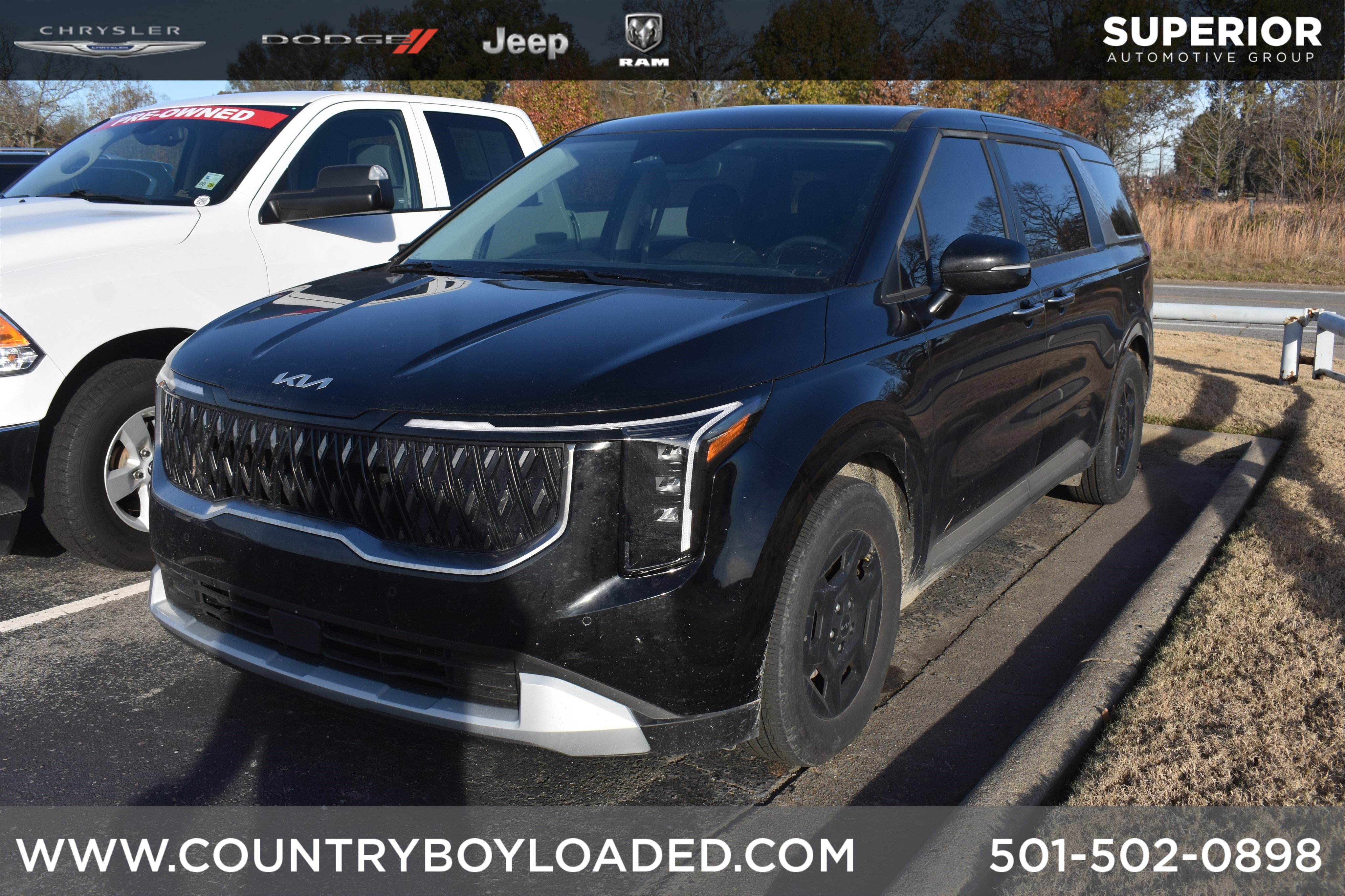 2025 Kia Carnival LXS's photo