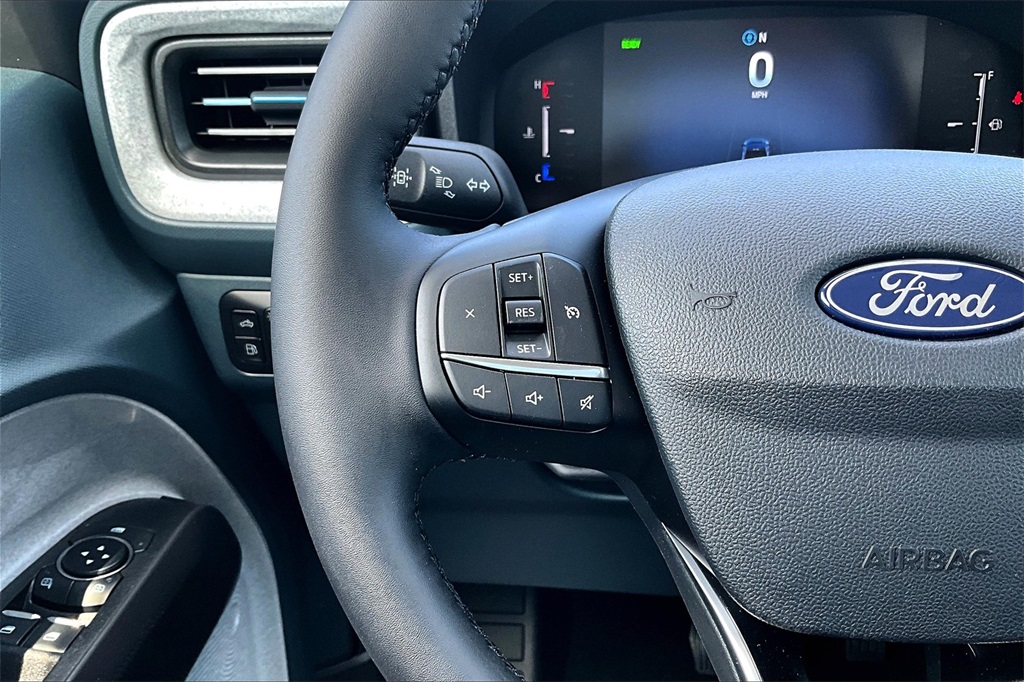 2025 Ford Maverick XLT photo 6