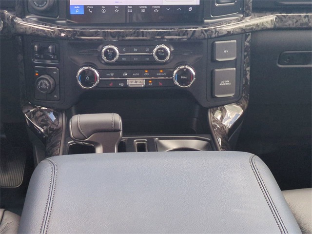 2024 Ford F-150 XLT photo 16
