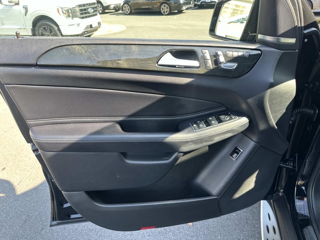 2017 Mercedes Benz GLE 350 photo 36
