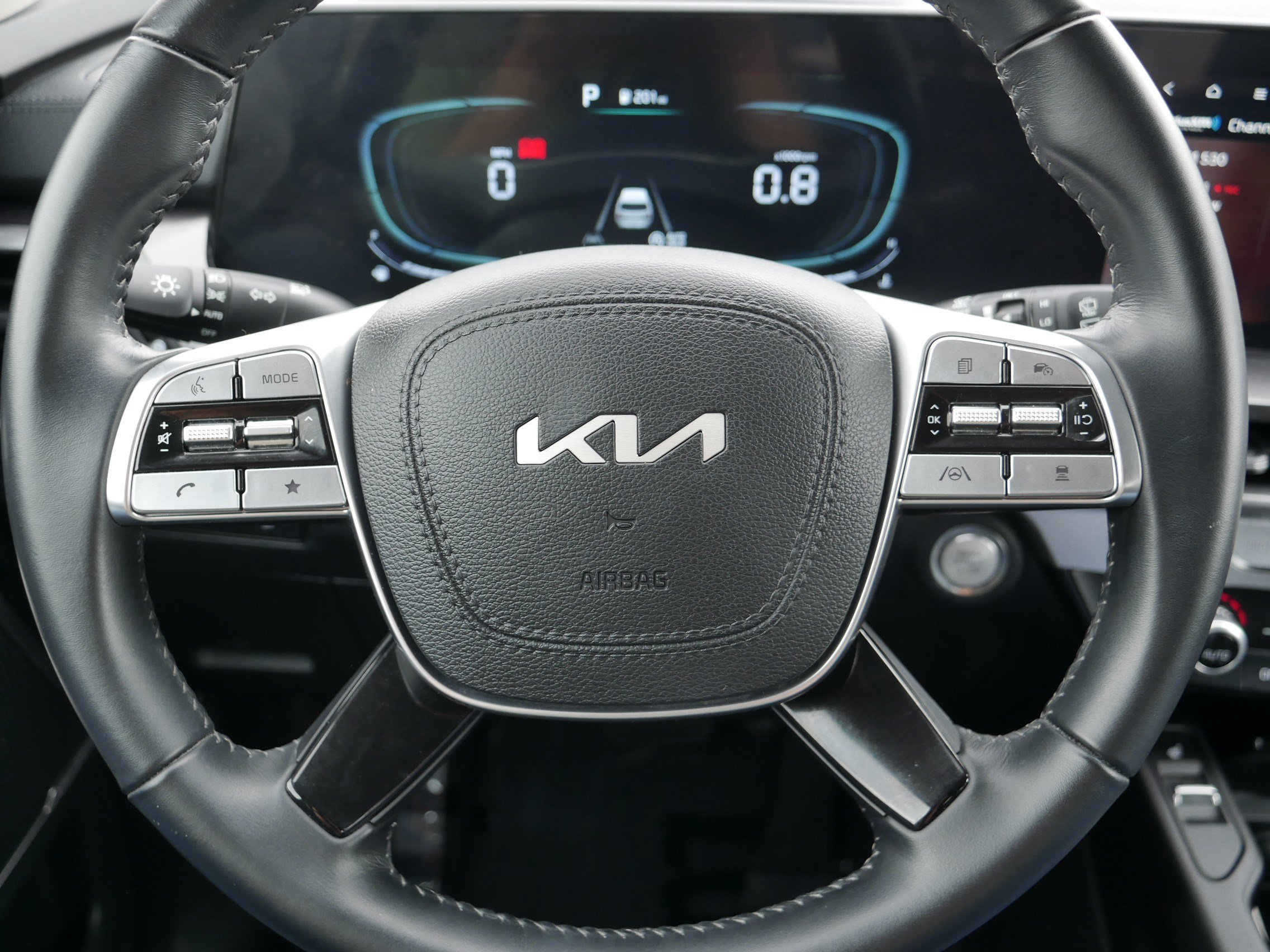 2025 Kia Telluride S photo 25