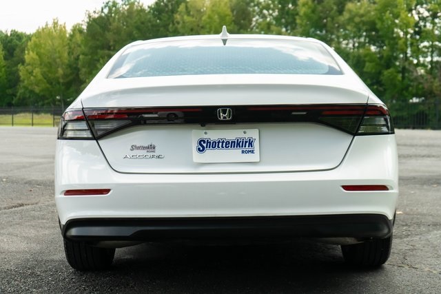 2023 Honda Accord EX photo 7