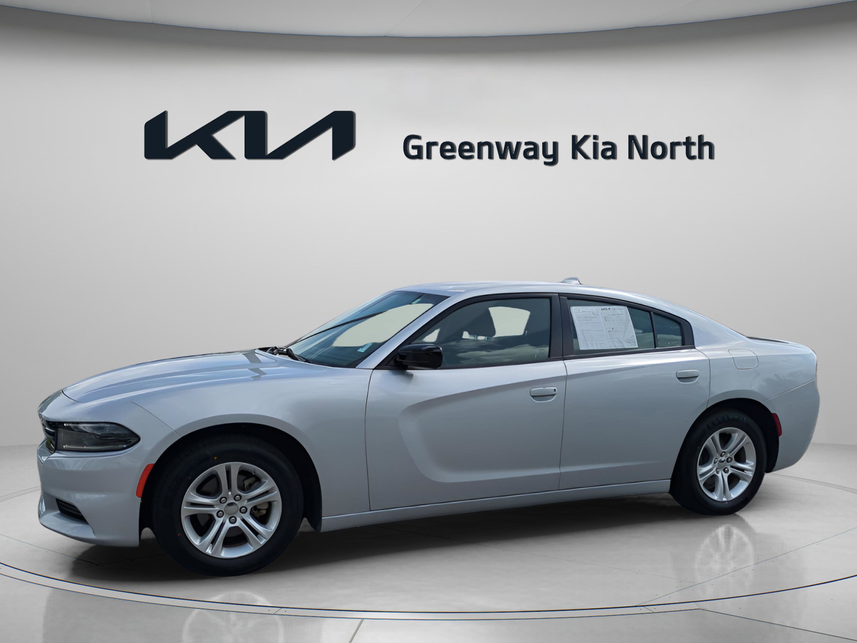 2023 Dodge Charger SXT photo 3