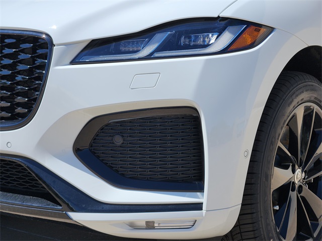 2026 Jaguar F-PACE P250 R-Dynamic S photo 7