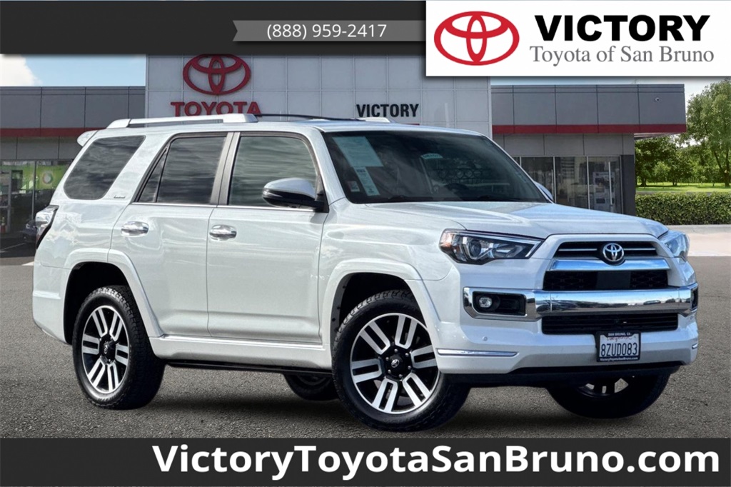 2022 Toyota 4Runner Limited's photo