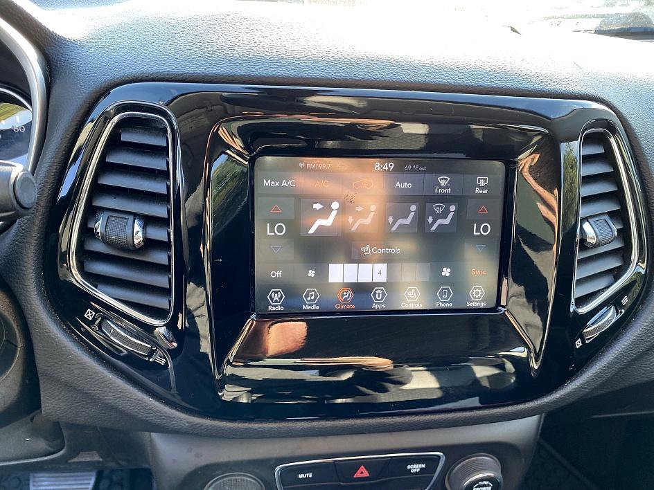 2019 Jeep Compass Altitude photo 9