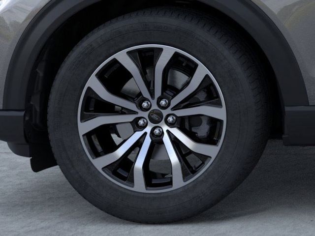 2025 Ford Explorer ST-Line photo 18