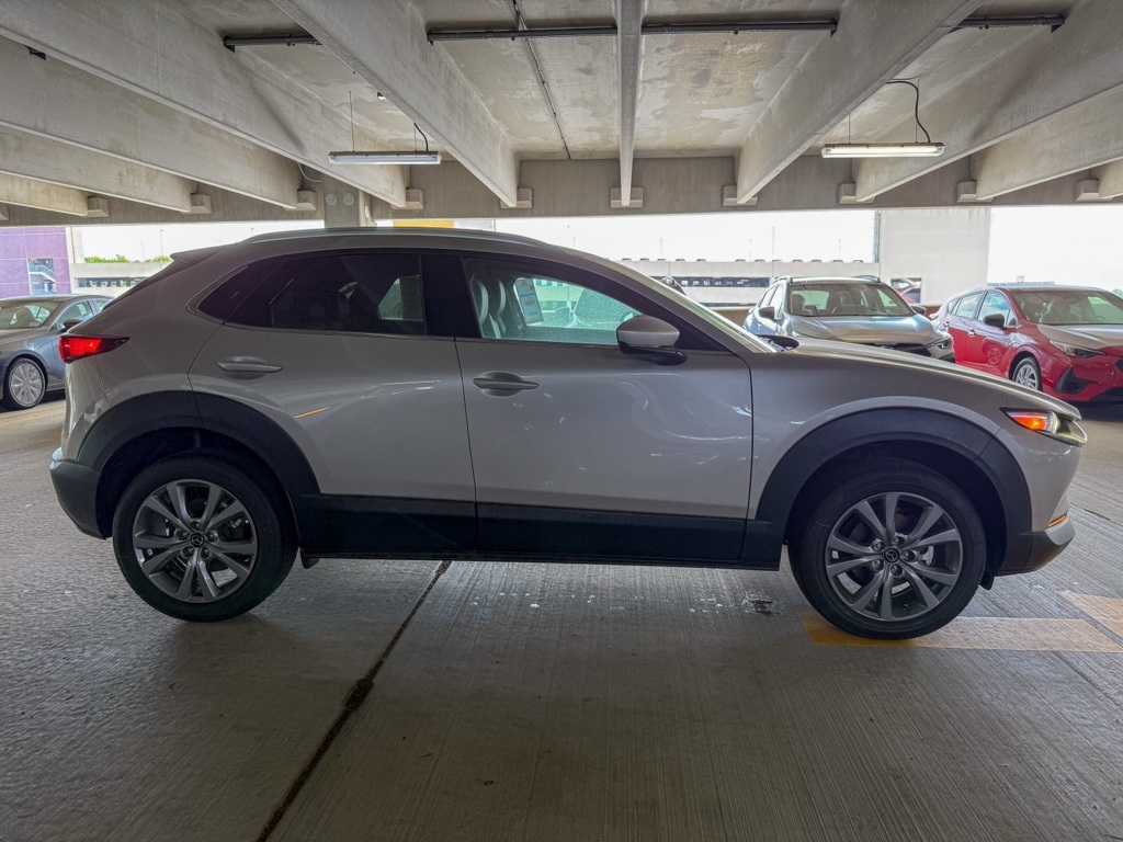 2024 Mazda CX-30 2.5 S Premium photo 4