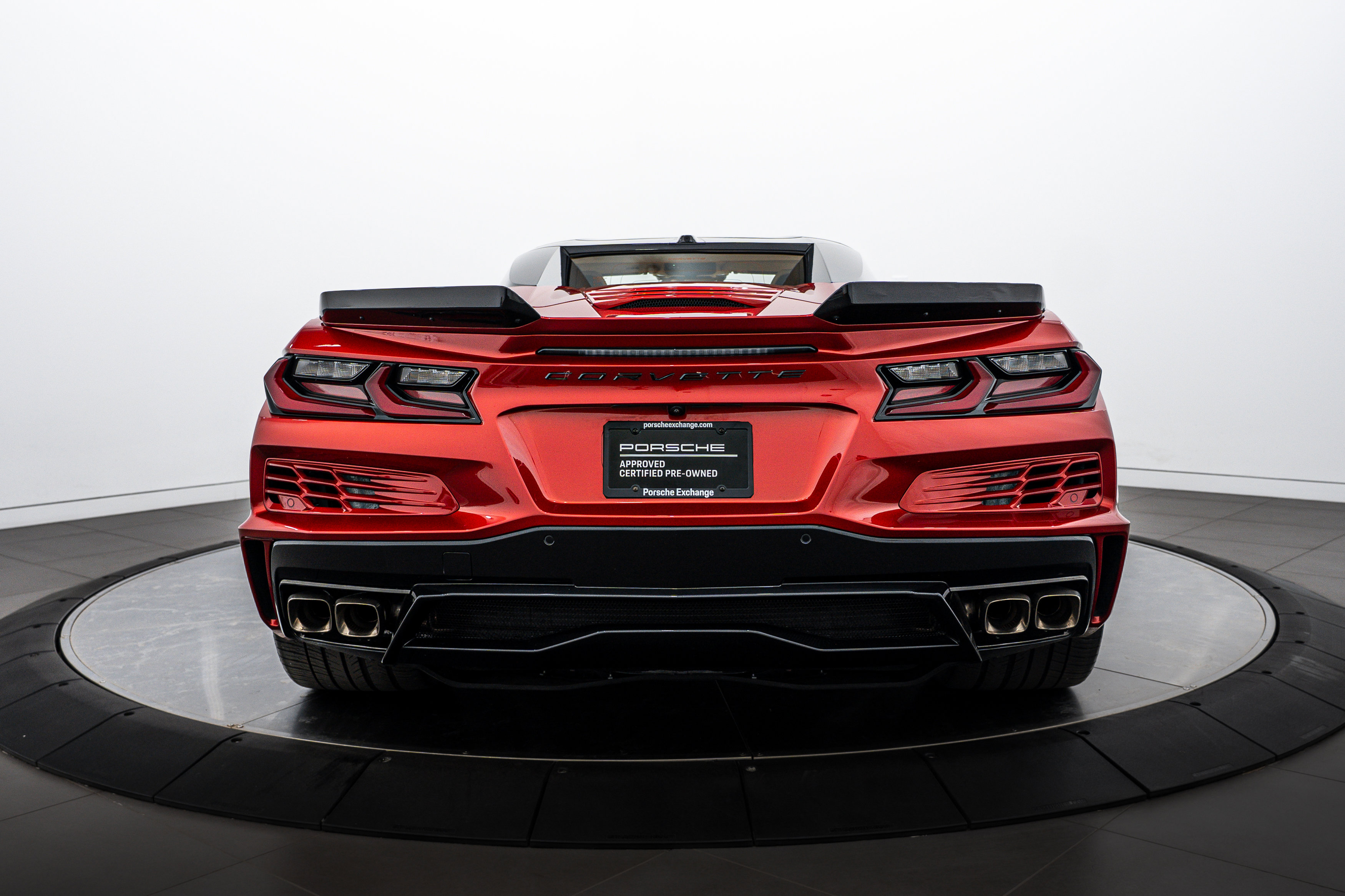 2025 Chevrolet Corvette E-Ray 3LZ photo 4