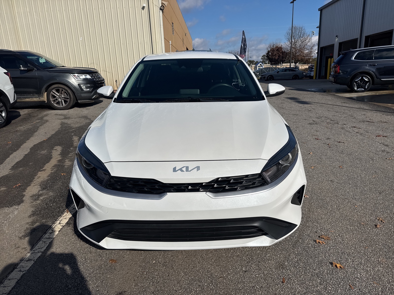 2024 Kia Forte LXS photo 2