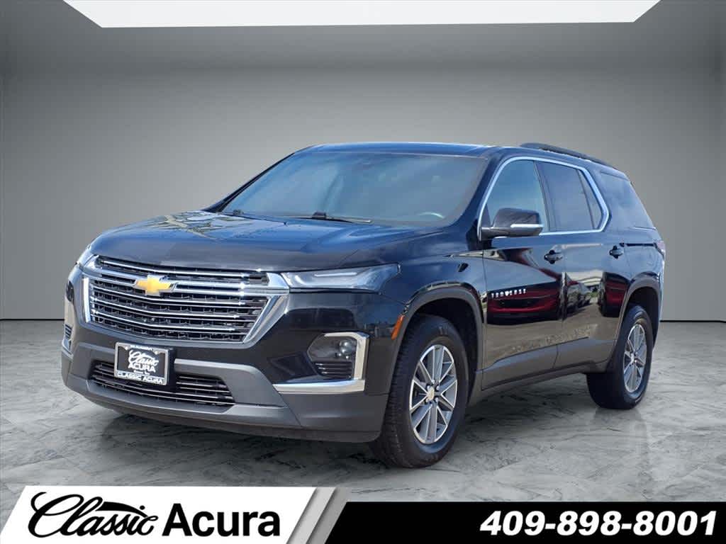 2022 Chevrolet Traverse Cloth 1LT photo 2