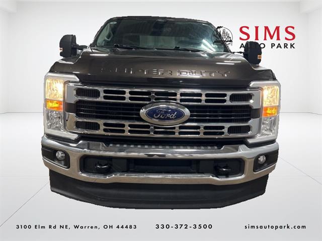 2024 Ford F-250 Super Duty XLT's photo