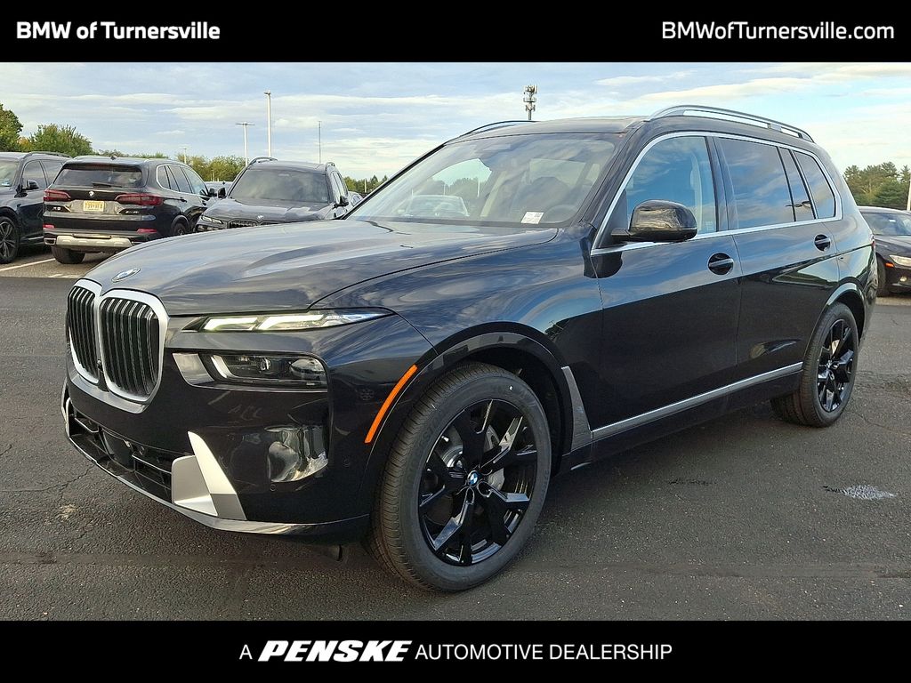 2026 BMW X7 40i's photo