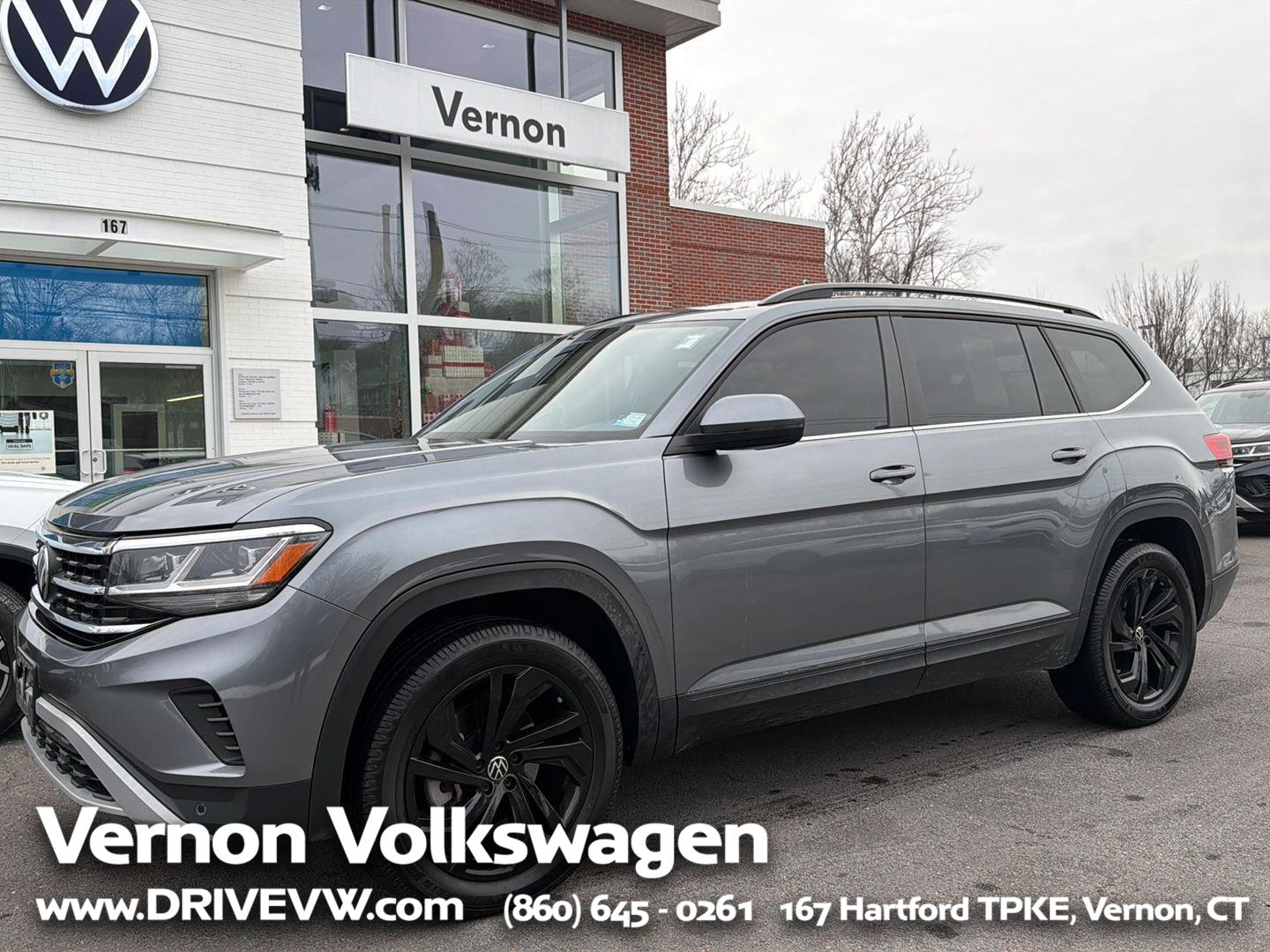 2022 Volkswagen Atlas SE w/Tech's photo