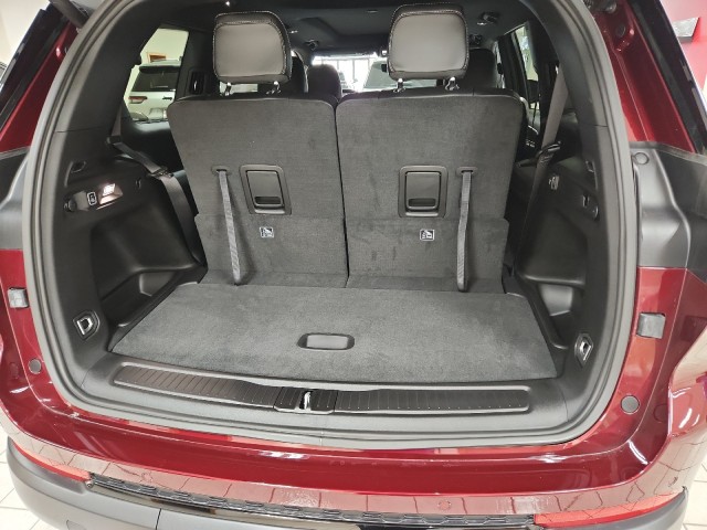 2025 Jeep Grand Cherokee Limited photo 5