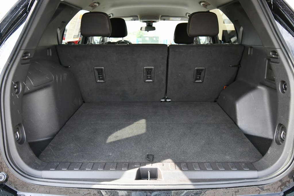 2024 Chevrolet Equinox LT photo 6