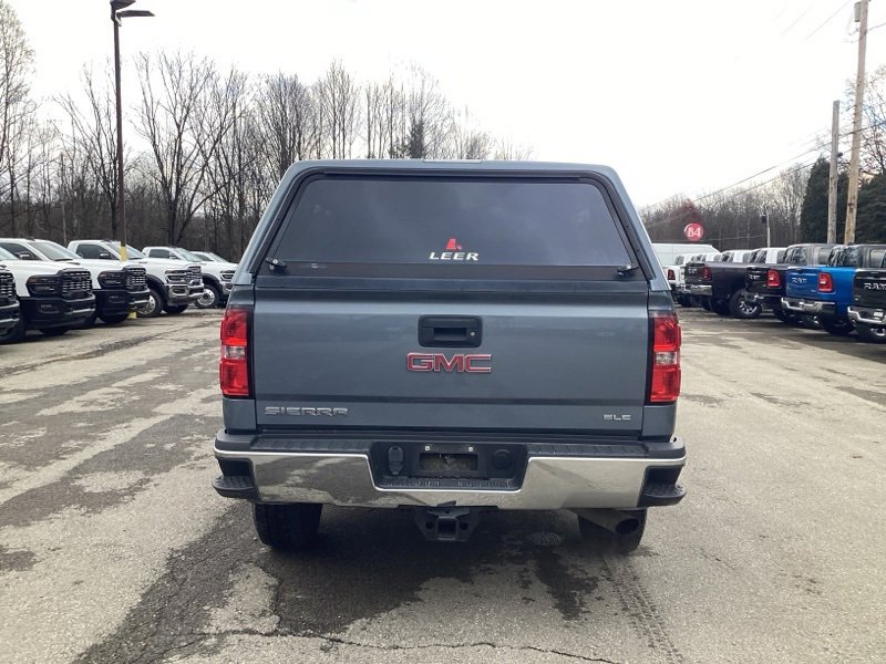 2016 Gmc Sierra 2500 HD SLE photo 4