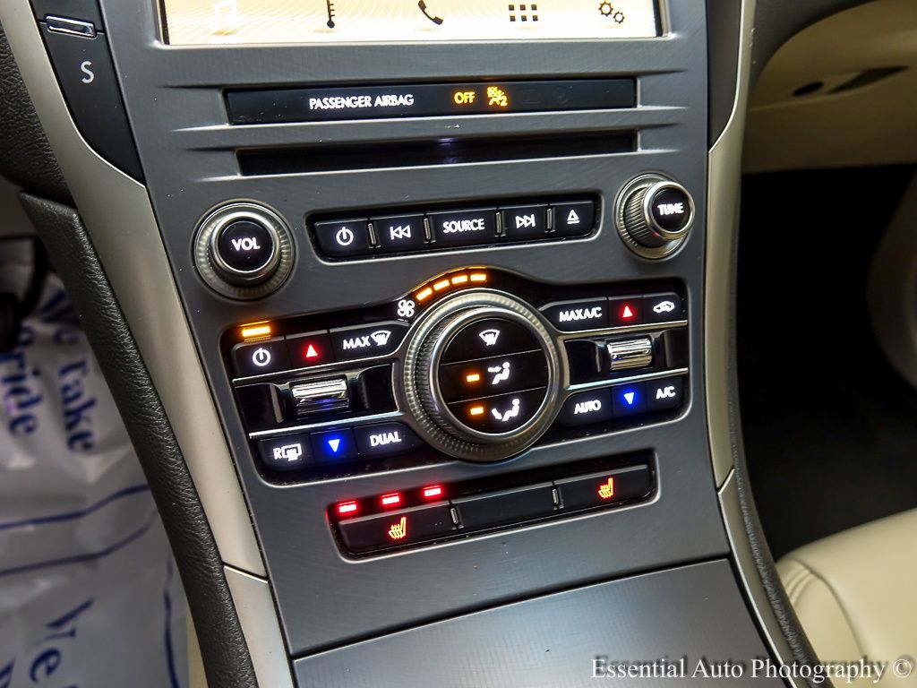 2017 LINCOLN MKZ - Image 16