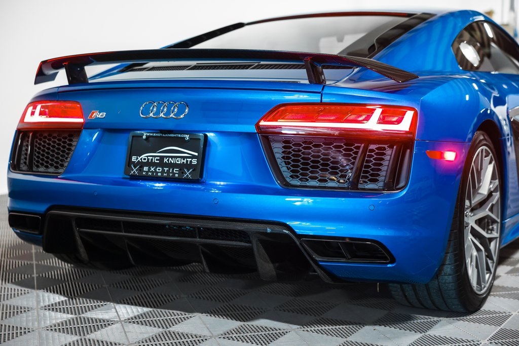 2017 Audi R8 V10 Plus Coupe photo 8